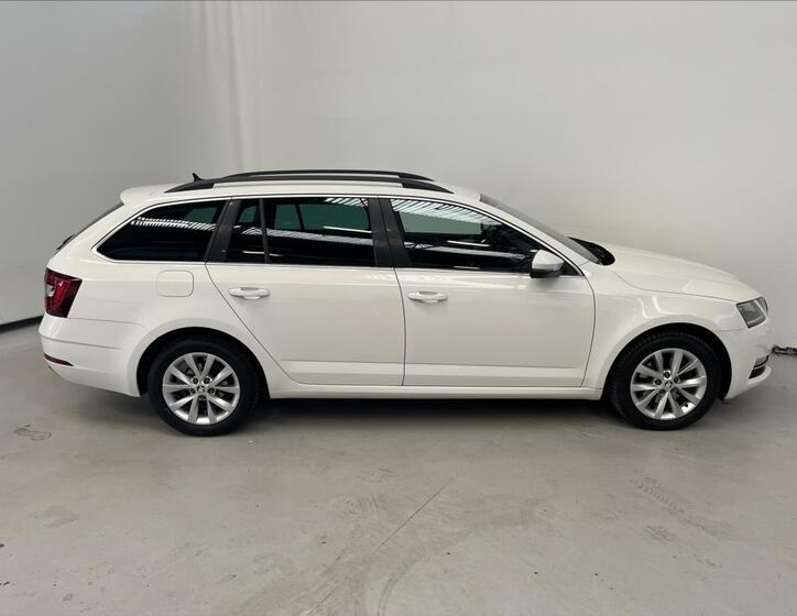 Škoda Octavia 3
