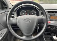 KIA Rio 15