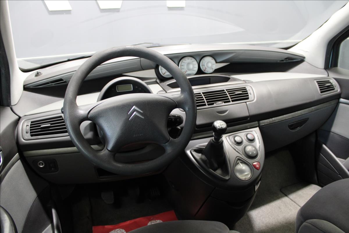 Citroën C8