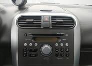 Suzuki Splash 13