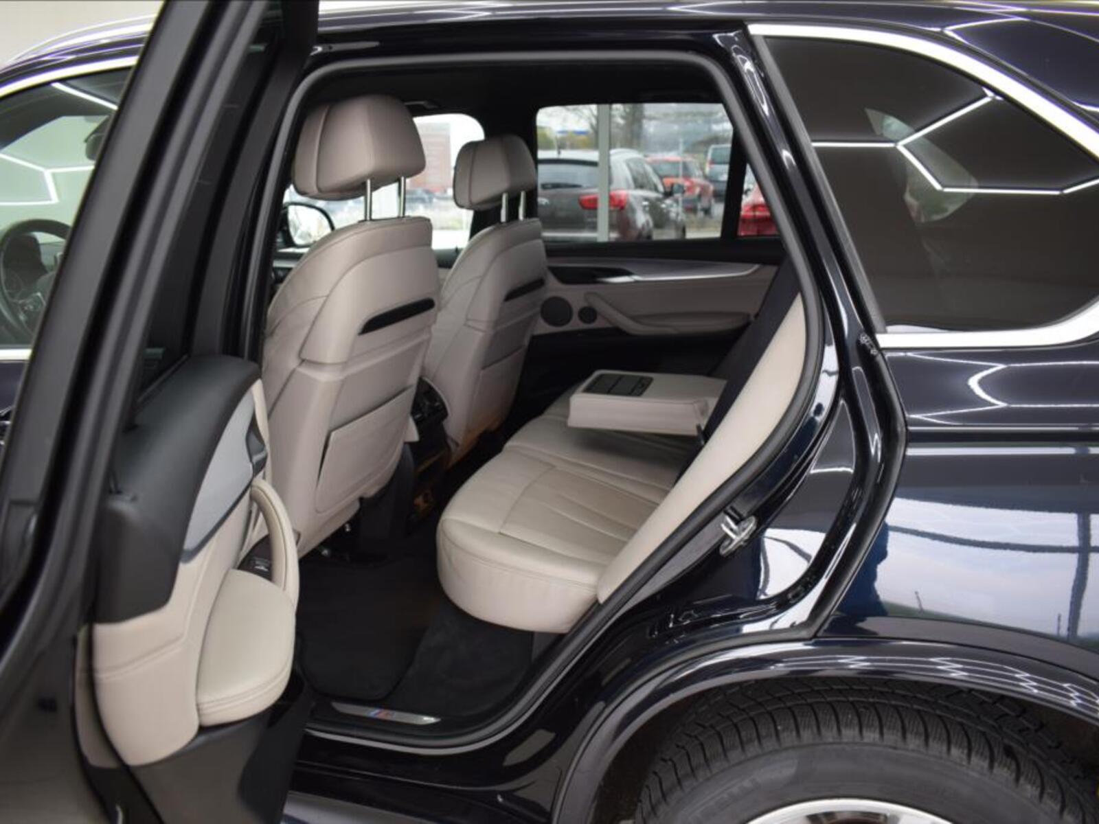 BMW X5 11