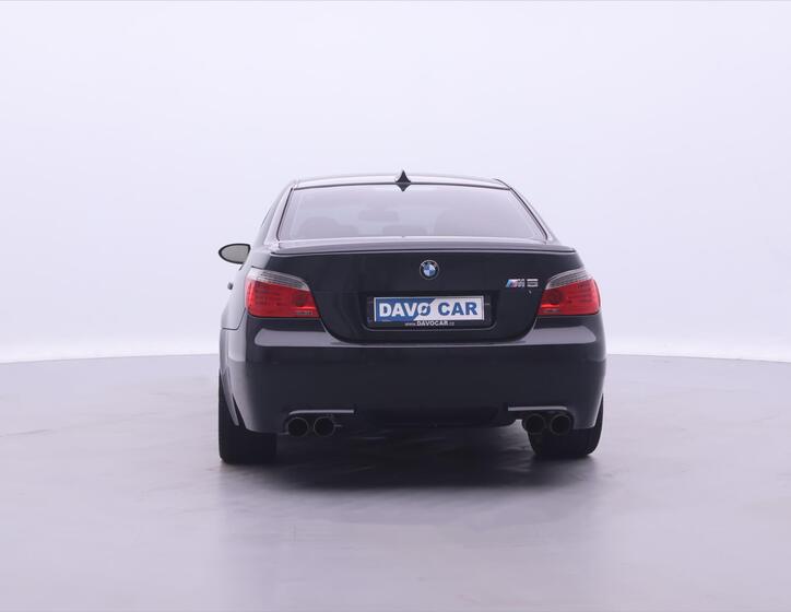 BMW M5 6