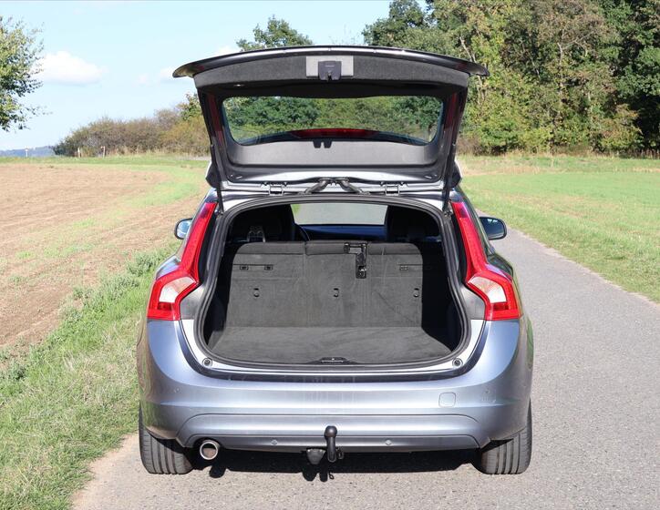 Volvo V60 9