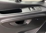 Mercedes-Benz Sprinter 13