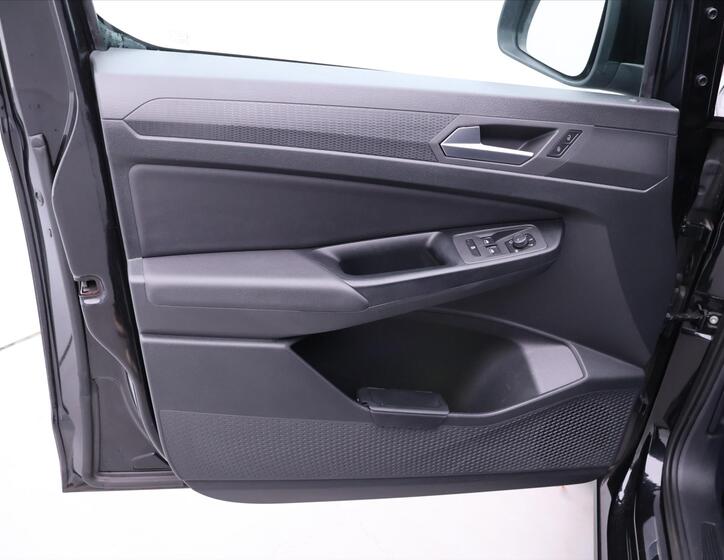 Volkswagen Caddy 11