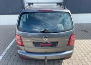 Volkswagen Touran 5