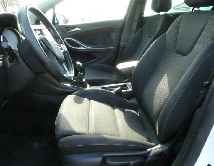 Opel Astra 18