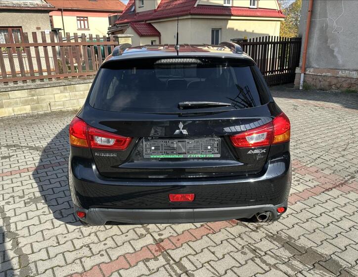 Mitsubishi ASX 4