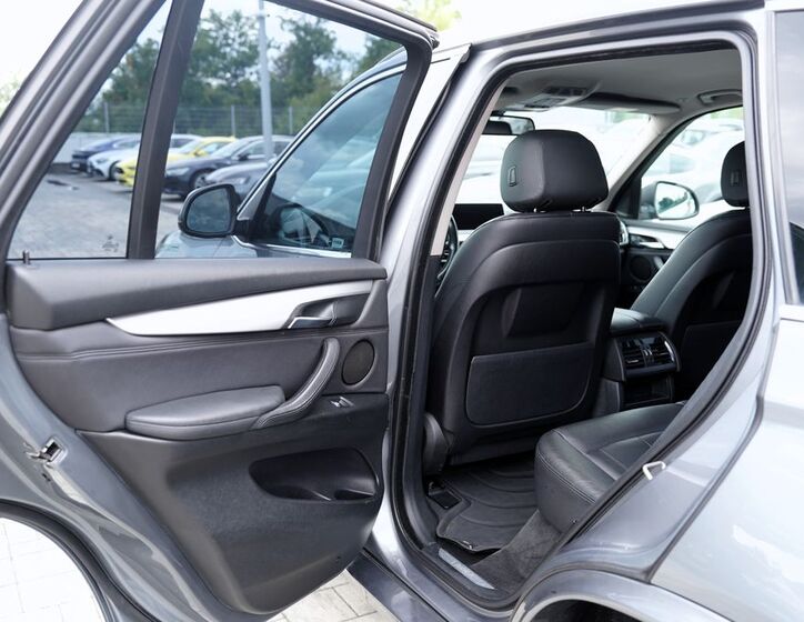 BMW X5 16