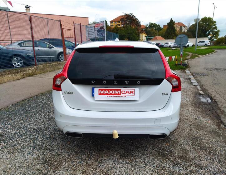 Volvo V60 5