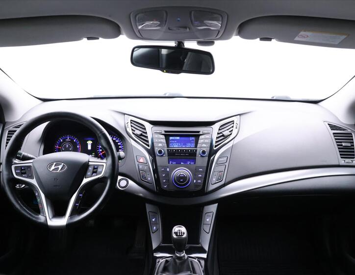 Hyundai i40 28