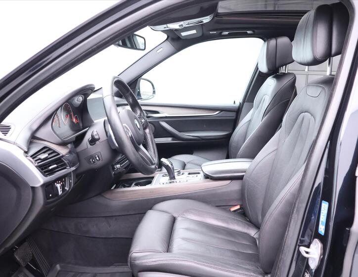 BMW X5 13