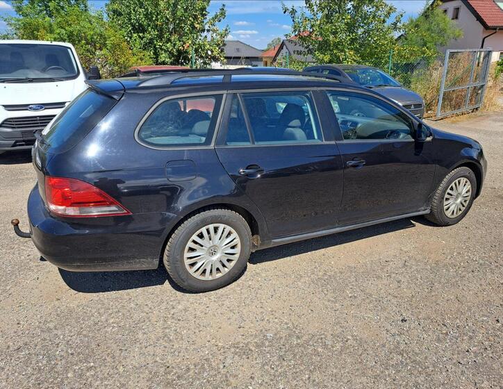 Volkswagen Golf 15