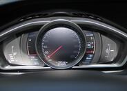 Volvo V40 36