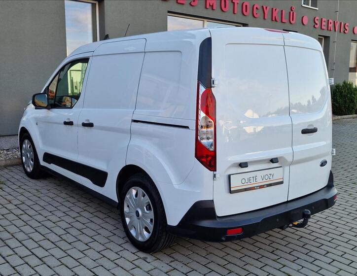 Ford Transit 8