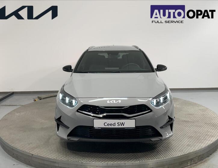 KIA Ceed 8