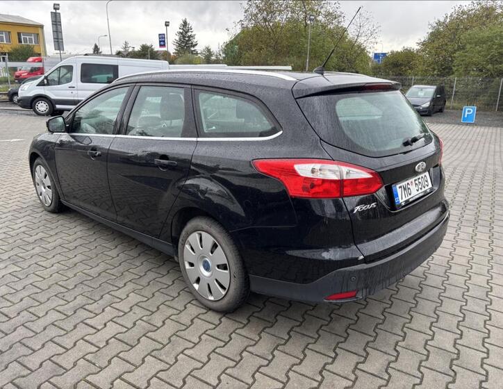 Ford Focus 6