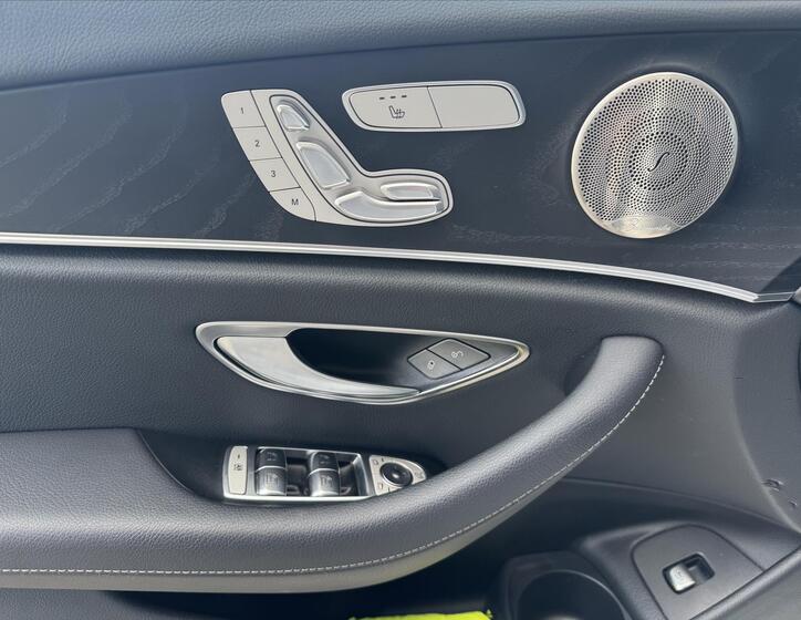 Mercedes-Benz Třídy E 5