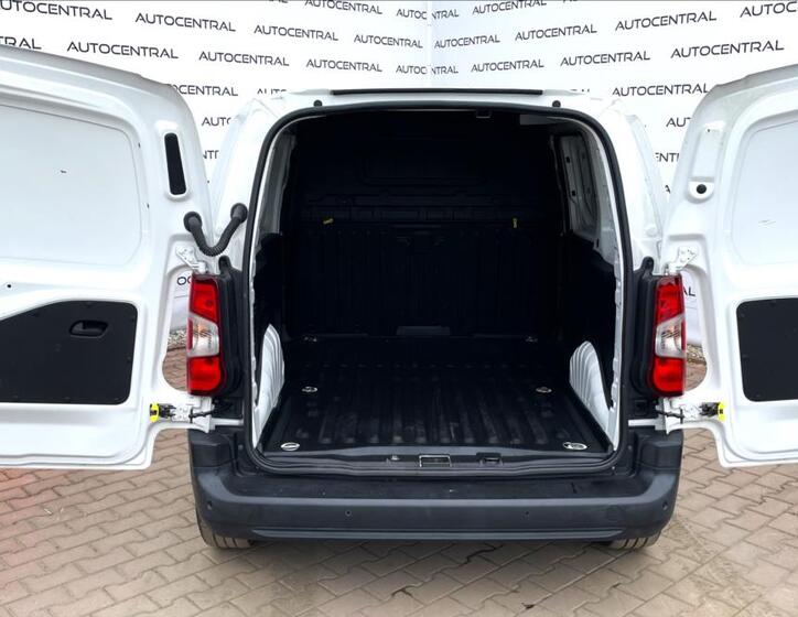 Opel Combo 10