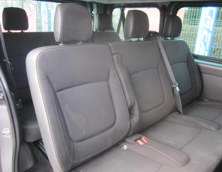 Renault Trafic 24