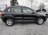 Volkswagen Tiguan 8