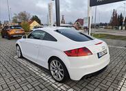 Audi TT 4