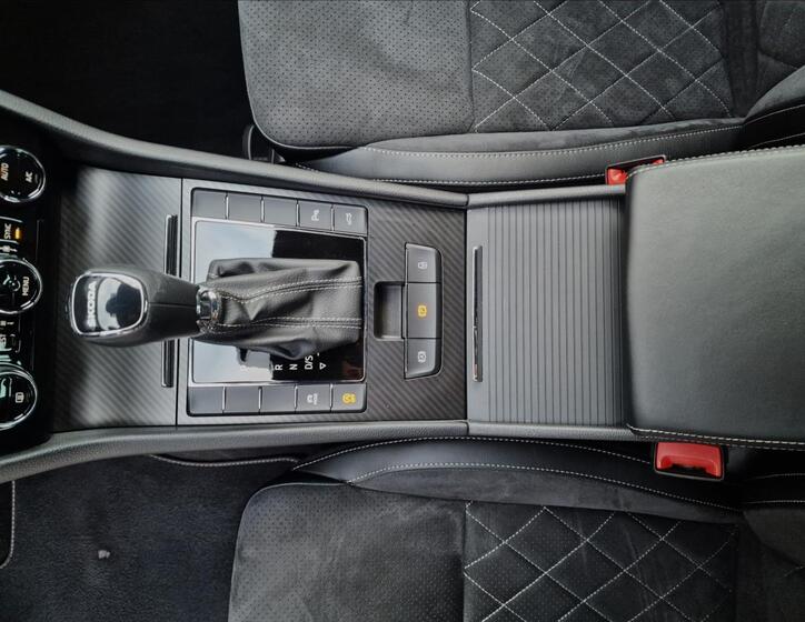 Škoda Superb 36