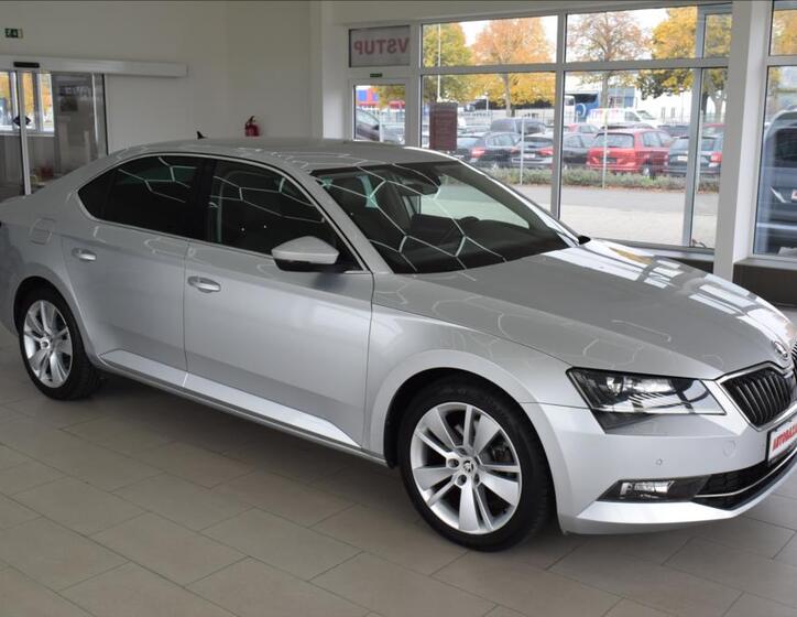 Škoda Superb 3