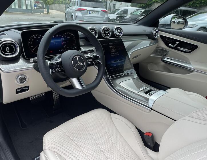Mercedes-Benz CLE 8