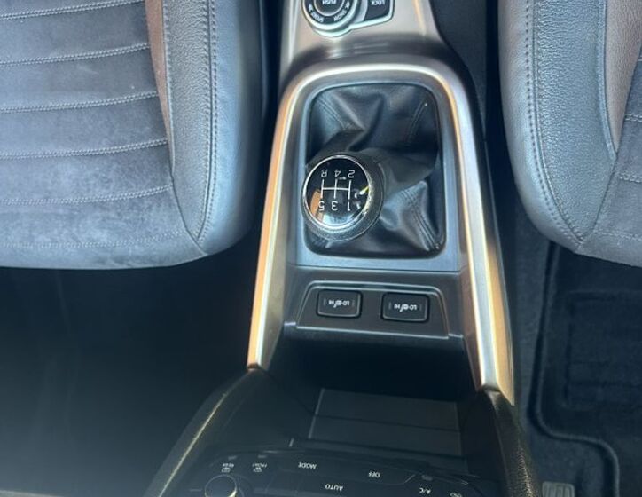 Suzuki Vitara 17