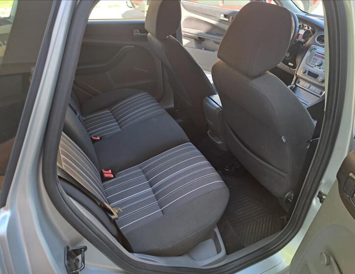 Ford Focus 28
