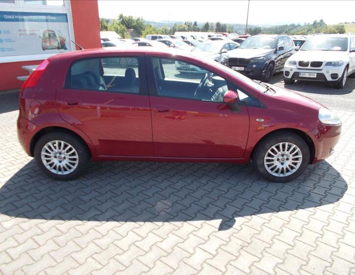 Fiat Grande Punto 8