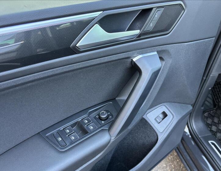 Volkswagen Tiguan 22