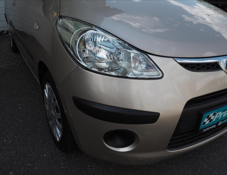 Hyundai i10 11