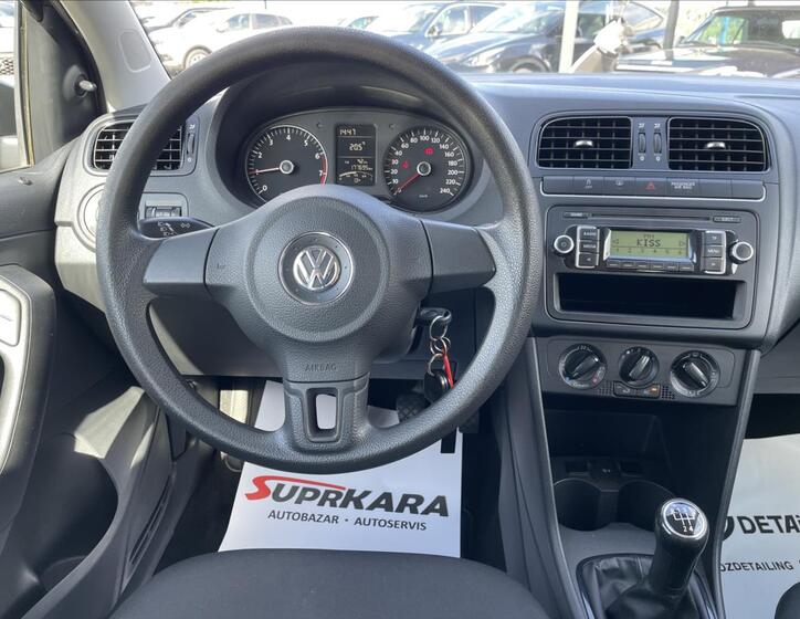 Volkswagen Polo 12