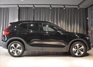 Volvo XC40 3