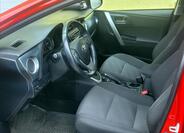 Toyota Auris 30