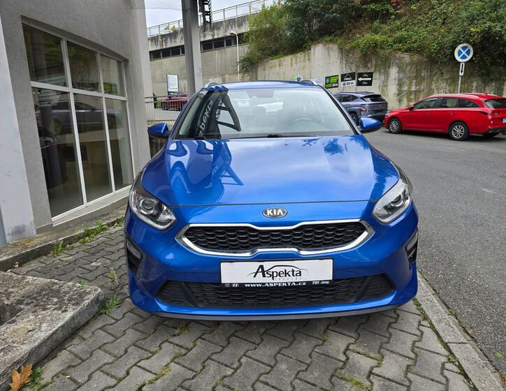 KIA Ceed 8