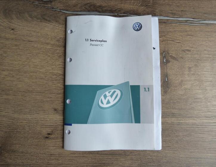 Volkswagen Passat CC 9
