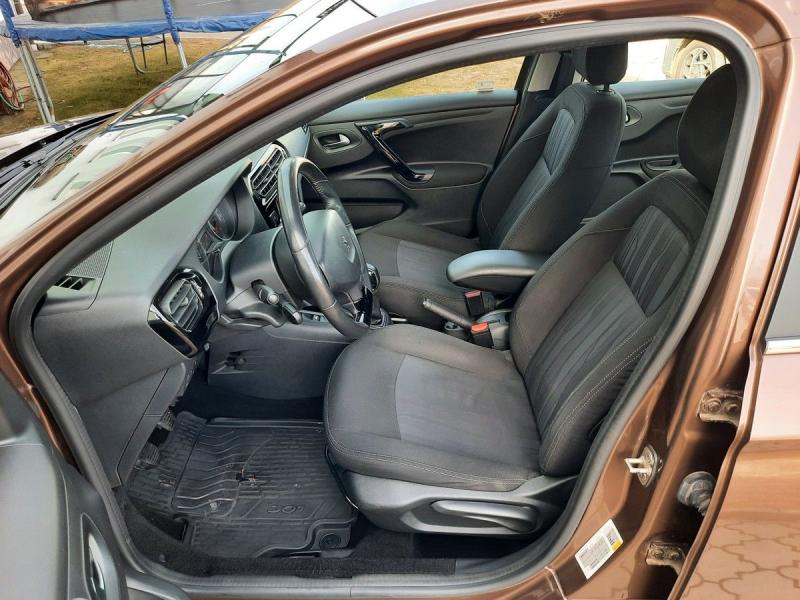 Peugeot 301