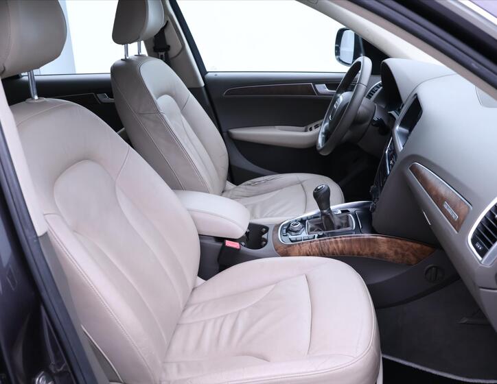 Audi Q5 14