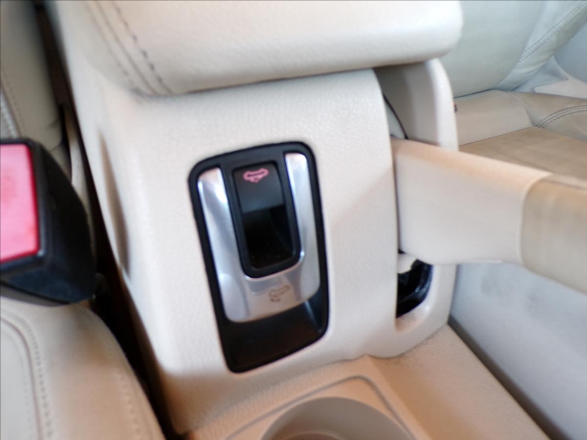 Volkswagen EOS