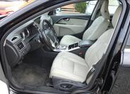 Volvo XC70 10