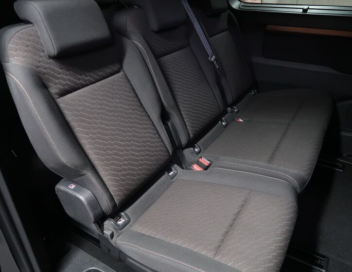 Toyota ProAce 14