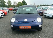 Volkswagen New Beetle 3