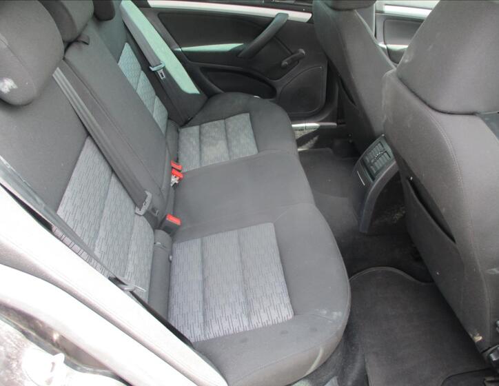 Škoda Octavia 12