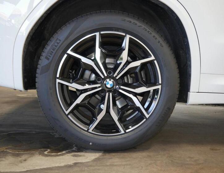 BMW X3 8