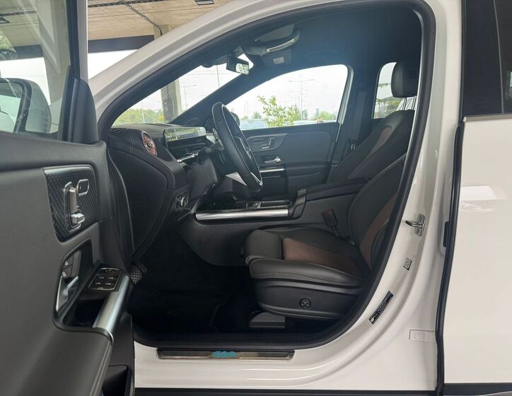 Mercedes-Benz EQA 9