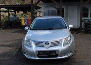 Toyota Avensis 2