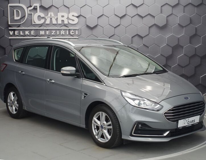 Ford S-MAX 6
